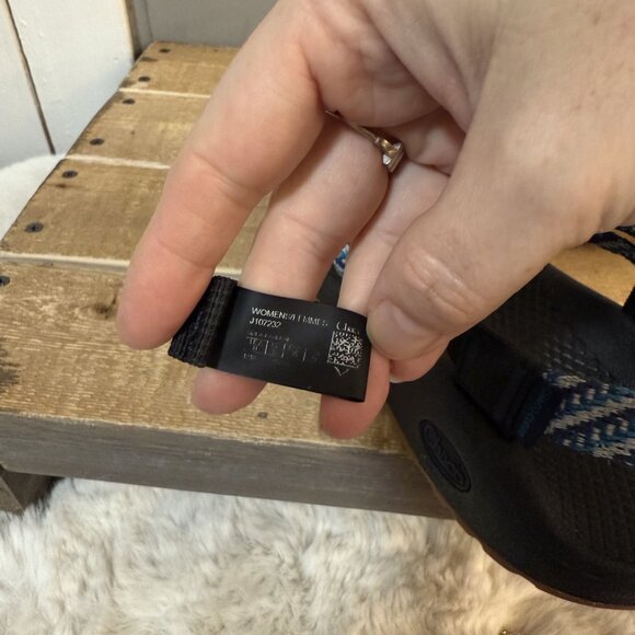 Chaco Womens Z/Cloud Sandals Adjustable Straps Black/Blue Pattern Size 8 - Picture 7 of 7